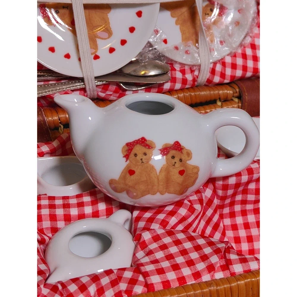 Delton Miniature Doll 9 Piece Tea Set Teddy Bears Lined Wicker Basket Vintage